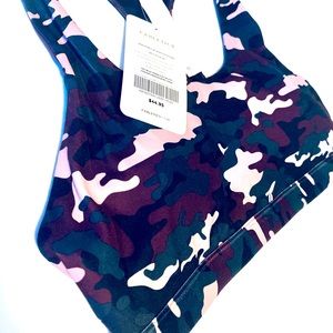Brand New Fabletics Sports Bra!! 🔥🛍🎊